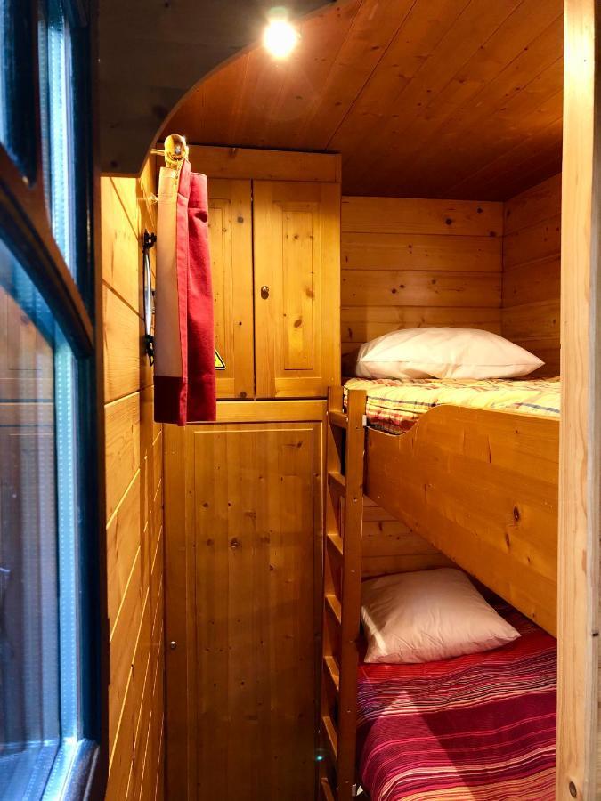 Millygite Roulotte - 4 Seasons Chalet-On-Wheels Exterior foto